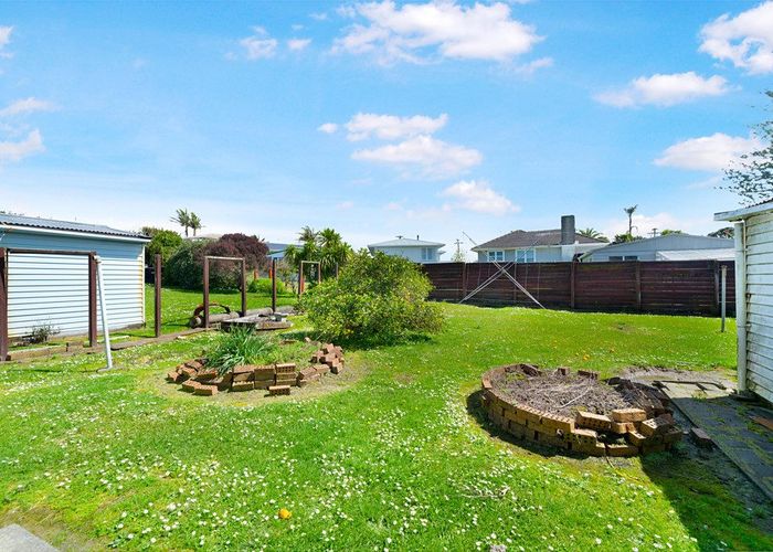  at 24 Cobham Crescent, Kelston, Waitakere City, Auckland