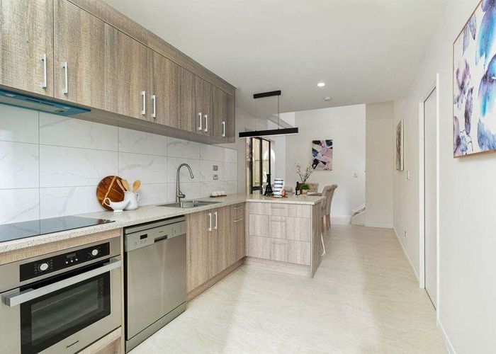  at 23 Korokio Lane, Henderson, Waitakere City, Auckland