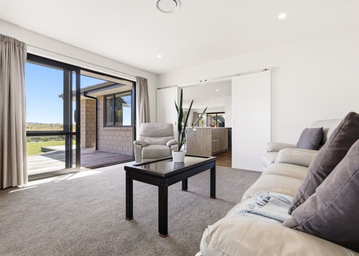  at 1 Glendas Way, Acacia Bay, Taupo, Waikato