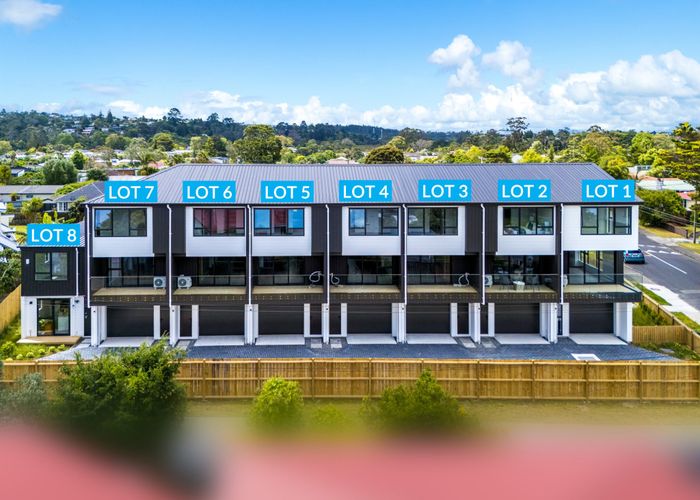  at 36 Longburn Road, Henderson, Waitakere City, Auckland