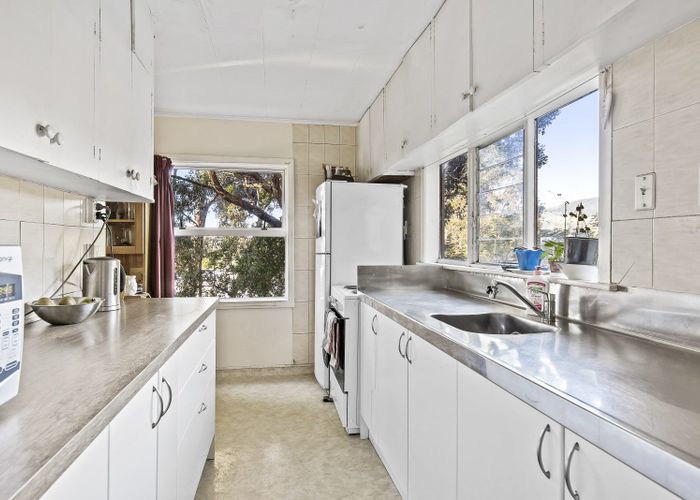  at 90 Raumati Road, Raumati Beach, Paraparaumu