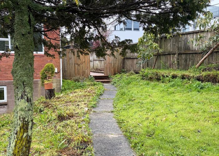  at 96 Lake Road, Northcote, North Shore City, Auckland