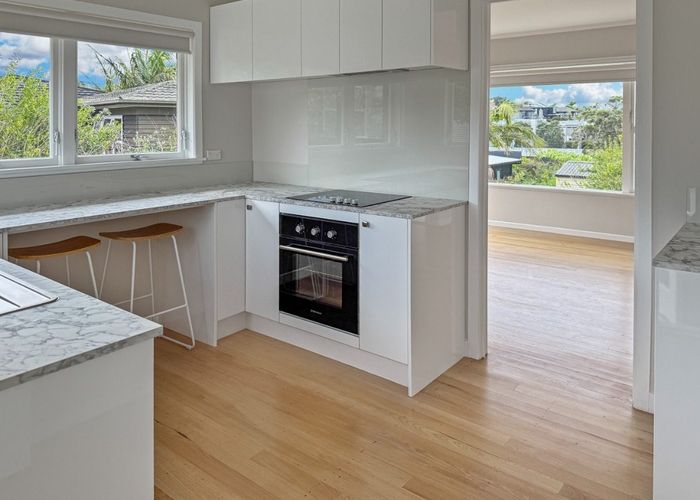  at 4/7 Hastings Road, Mairangi Bay, North Shore City, Auckland
