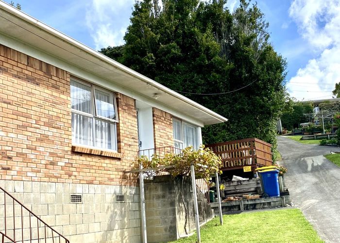  at 1/20 Nigel Road, Browns Bay, Auckland