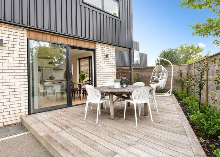  at 2B Martin Street, Fairfield, Hamilton