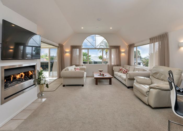  at 8 St Andrews Place, Kamo, Whangarei