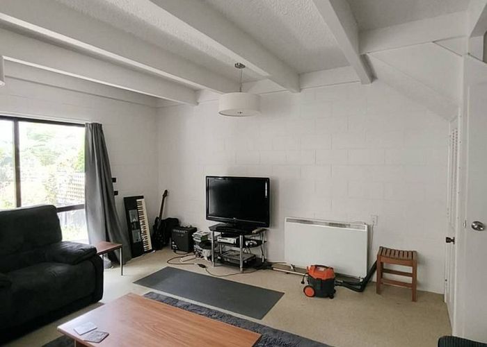  at 1 Kim Street, Khandallah, Wellington, Wellington