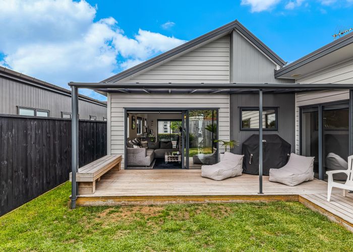  at 11 Makete Crescent, Hobsonville, Auckland