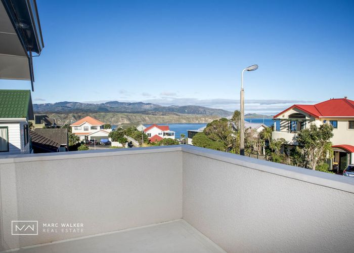  at 6 Birkhall Grove, Strathmore Park, Wellington