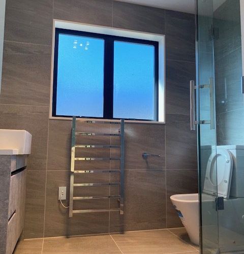  at 4A Gill Avenue, Te Atatu Peninsula, Waitakere City, Auckland