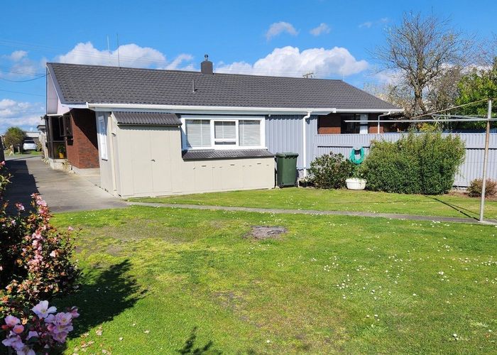  at 24 Drake Street, Feilding, Feilding
