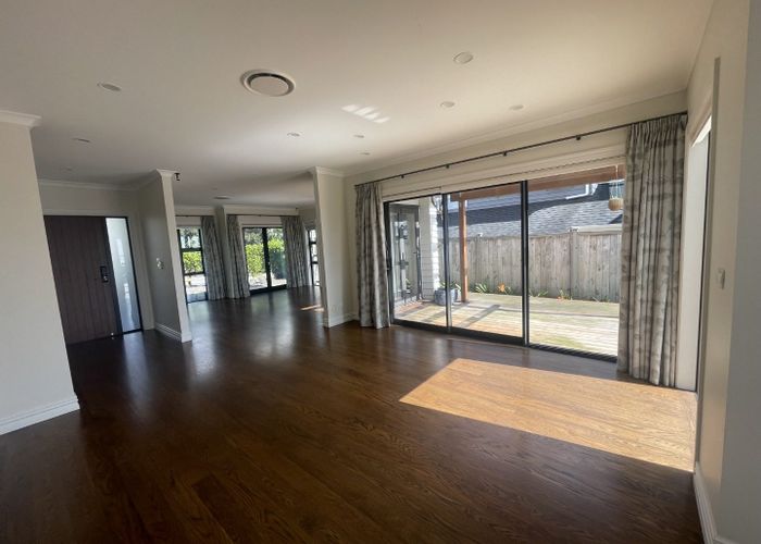  at 39 Headland Drive, Long Bay, North Shore City, Auckland
