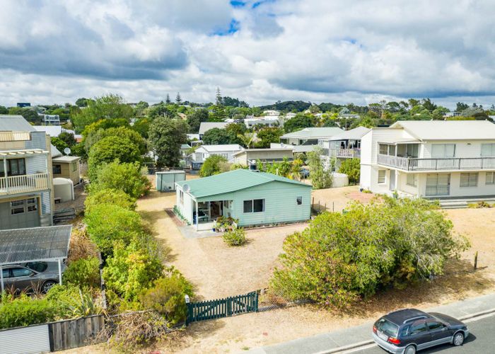  at 16 Holiday Crescent, Mangawhai Heads, Mangawhai