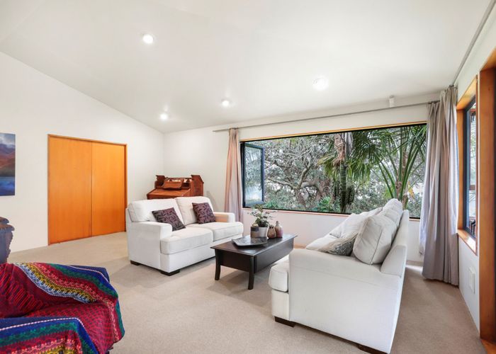  at 11 Horton Avenue, Avondale, Auckland
