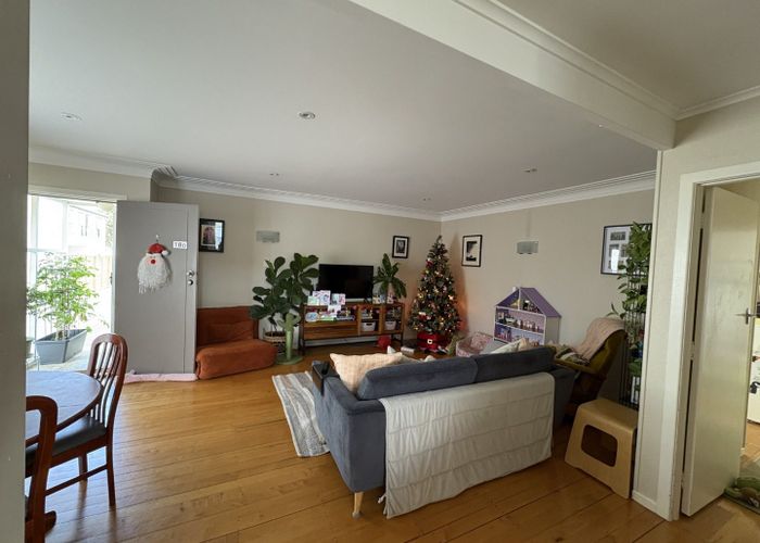  at 18D Atarangi Road, Greenlane, Auckland City, Auckland