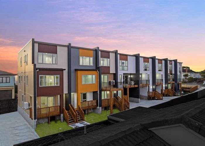  at 1-9/8 Reeves Avenue, Papatoetoe, Manukau City, Auckland