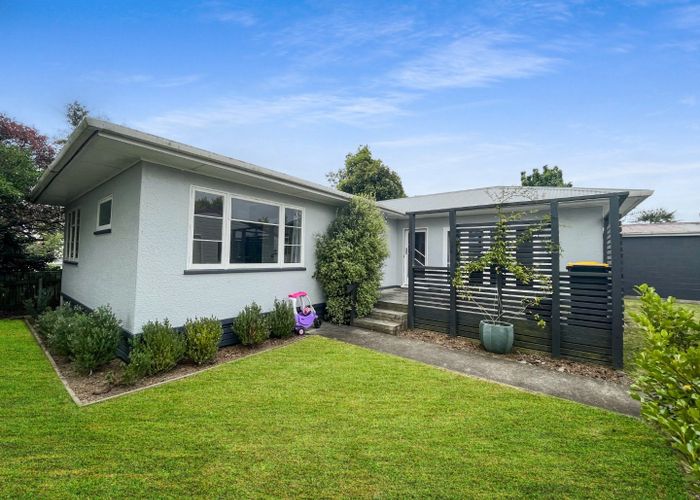  at 16  York Street, Feilding, Manawatu, Manawatu / Whanganui