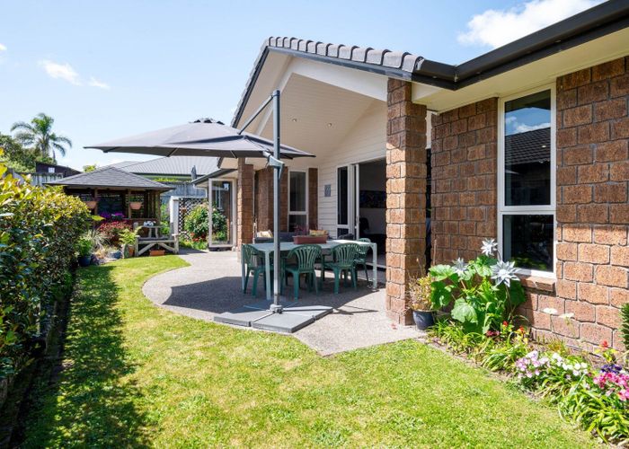  at 52 Magellan Rise, Flagstaff, Hamilton