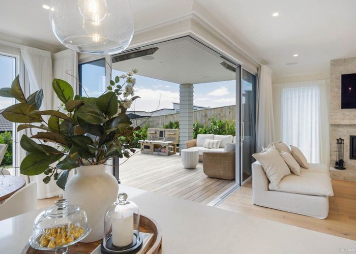  at 5 Matara Avenue, Maraetai, Manukau City, Auckland