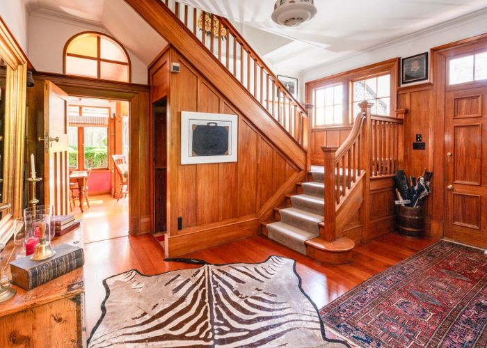 at 42 Central Terrace, Kelburn, Wellington