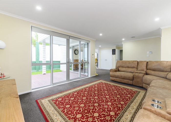  at 20D Kelwyn Road, Kelston, Waitakere City, Auckland