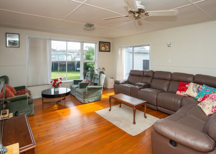  at 4 Oxford Place, Taradale, Napier