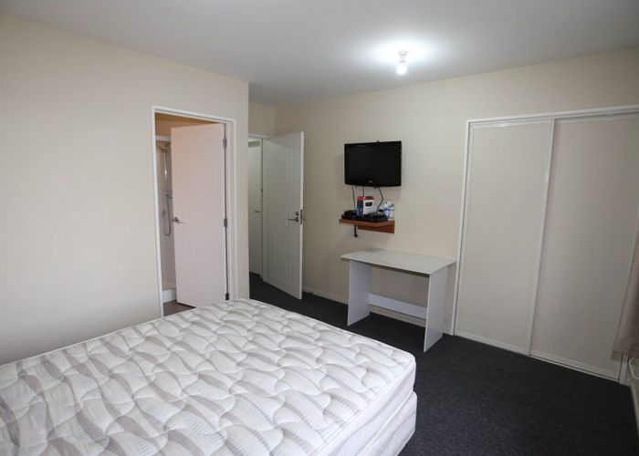  at 72a Peer Street, Upper Riccarton, Christchurch City, Canterbury