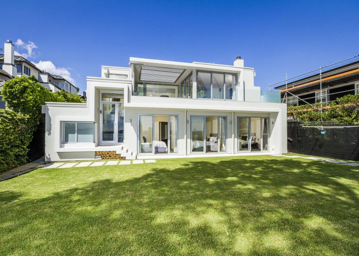  at 15 Lake View Road, Takapuna, Auckland
