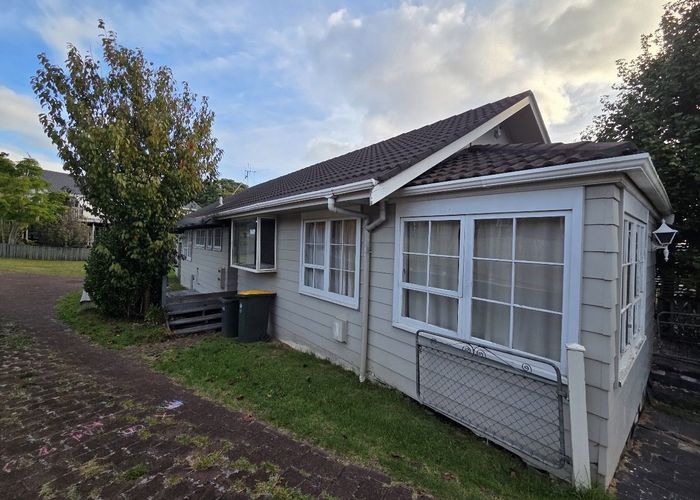  at 67 Redoubt Road, Goodwood Heights, Manukau City, Auckland