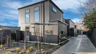  at 1/162 Cranford Street, St Albans, Christchurch