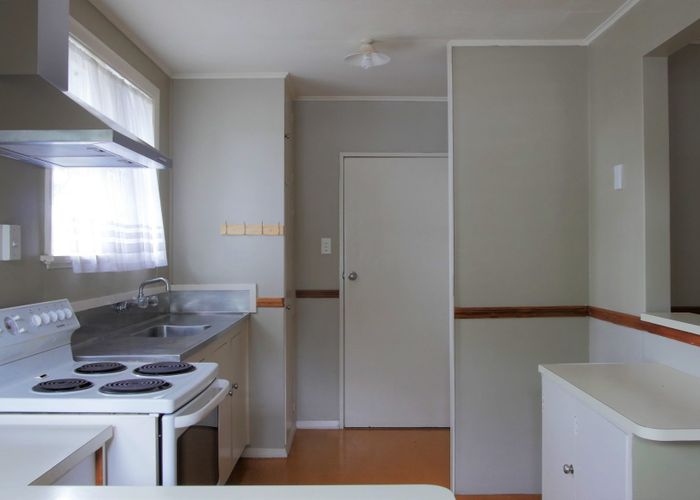  at 35 Seddon Street, Takaro, Palmerston North, Manawatu / Whanganui