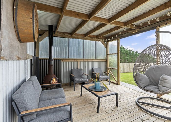  at 1606 South Road, Oakura, New Plymouth, Taranaki