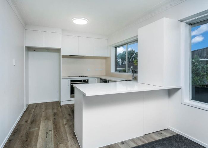  at 1/169 Forrest Hill Road, Forrest Hill, North Shore City, Auckland