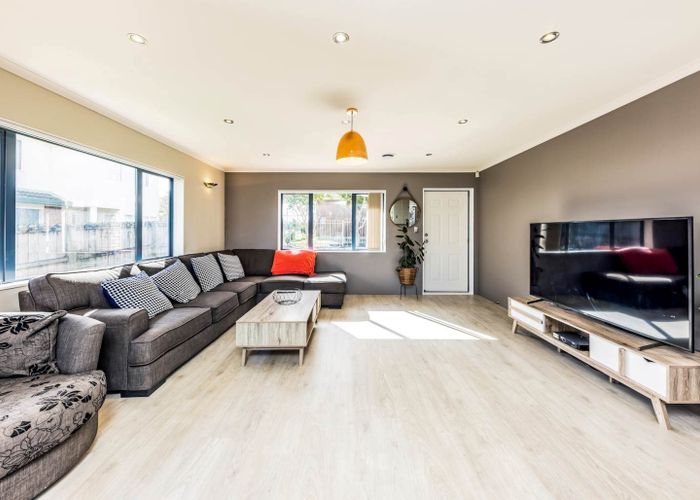  at 8B Cambourne Road, Papatoetoe, Manukau City, Auckland