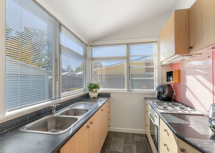  at 35 Cleveland Street, Edgeware, Christchurch City, Canterbury