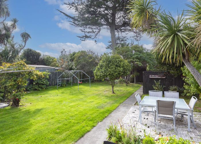  at 2/265 Estuary Road, South New Brighton, Christchurch