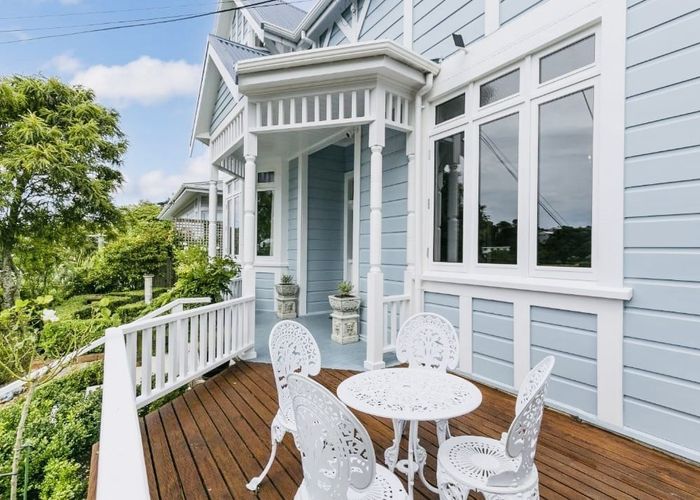  at 13 Paisley Tce, Karori, Wellington, Wellington