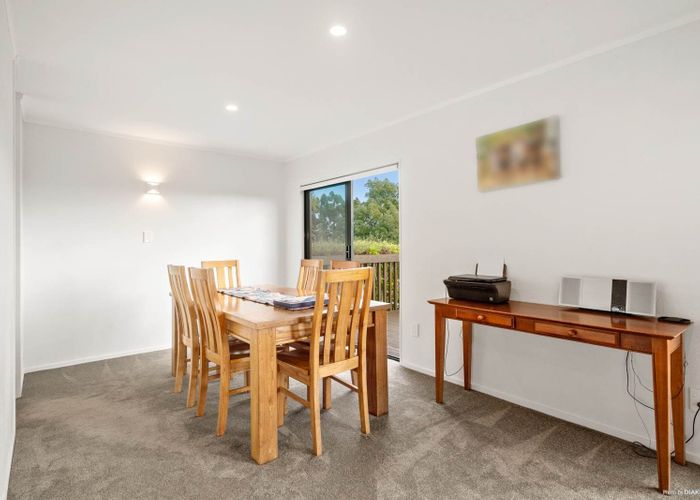  at 12 Emery Grove, Bayview, Auckland