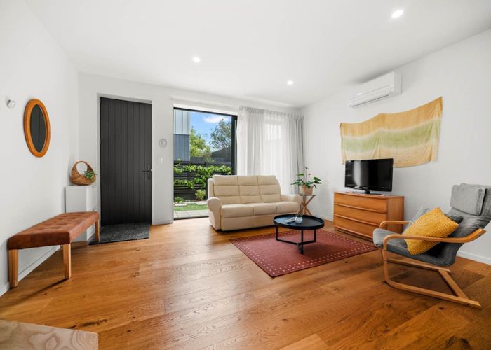  at 29/82 East Coast Road, Milford, North Shore City, Auckland