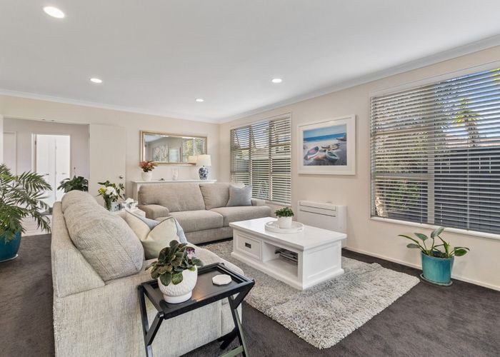  at 17 Eaglemont Drive, East Tamaki Heights, Manukau City, Auckland