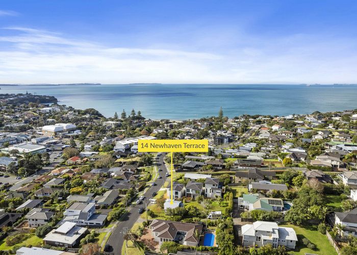  at 14 Newhaven Terrace, Mairangi Bay, Auckland