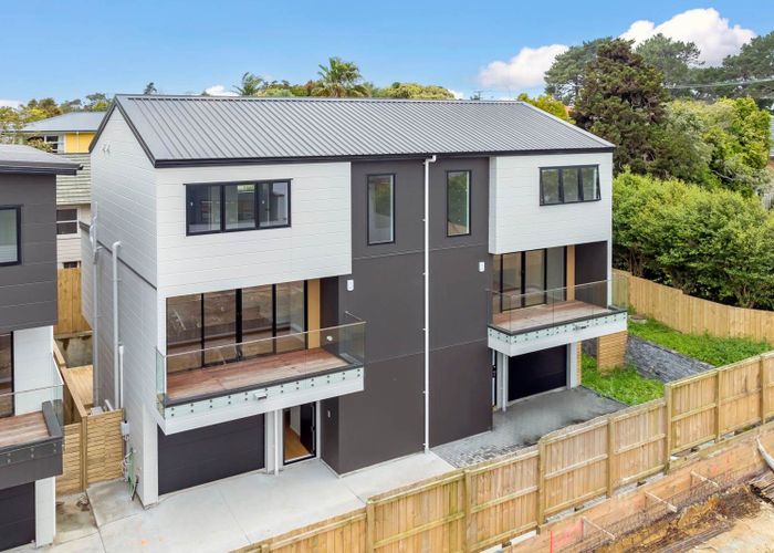  at Lot 3/11 Catalina Crescent, Forrest Hill, North Shore City, Auckland
