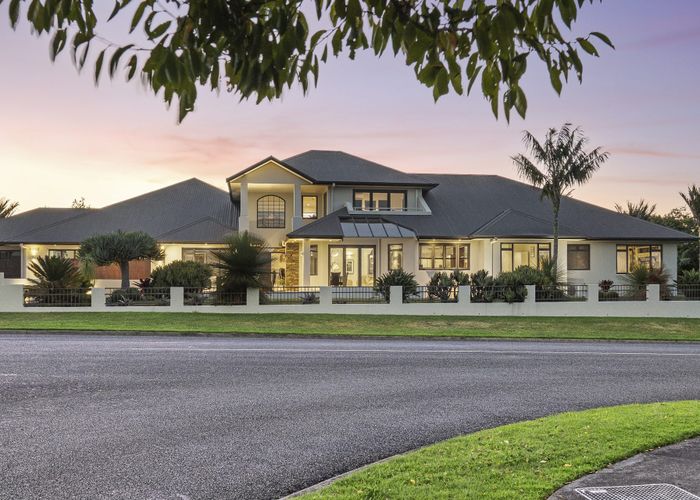  at 14A Veale Road, Frankleigh Park, New Plymouth, Taranaki