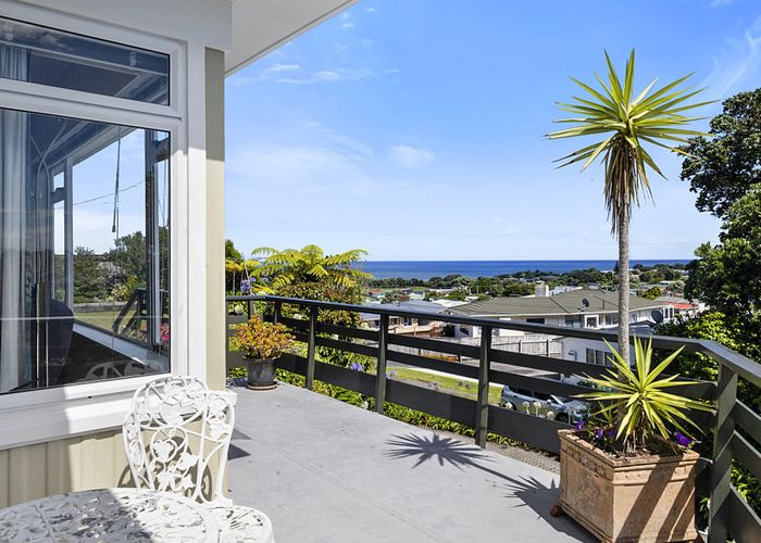  at 18 Mount View Place, Spotswood, New Plymouth, Taranaki