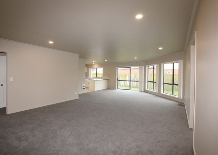  at 2 Srah Place, Dannemora, Manukau City, Auckland