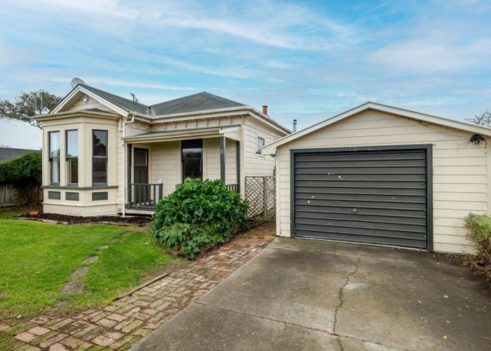  at 8 Millar Street, Terrace End, Palmerston North, Manawatu / Whanganui