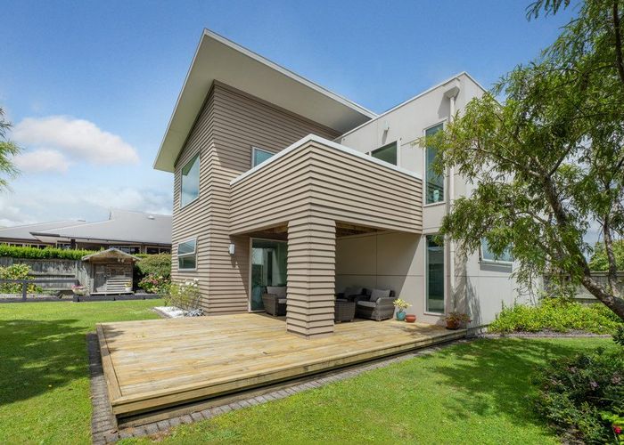  at 15 Devoy Drive, Owhata, Rotorua, Bay Of Plenty