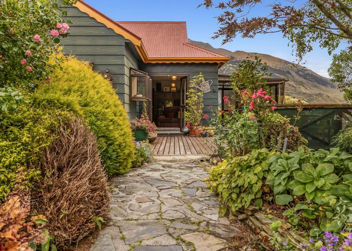  at 12 Skinner Crescent, Lake Hawea, Wanaka, Otago