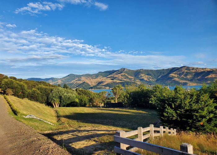 For sale 32 Cemetery Road, Wainui, Banks Peninsula, Canterbury