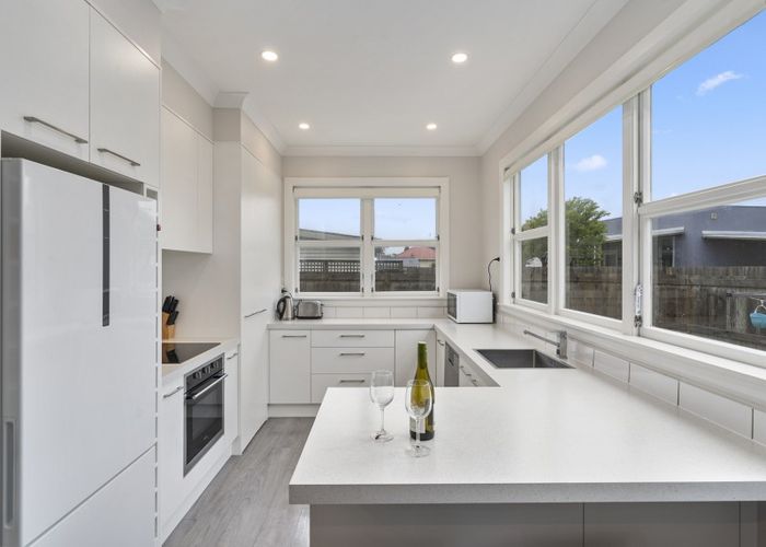  at 96 Ferguson Street, West End, Palmerston North